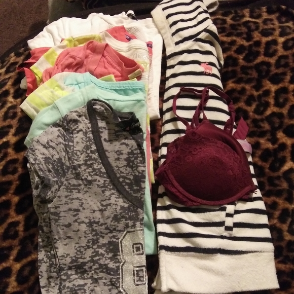 Abercrombie & Fitch Tops - bundle of tops